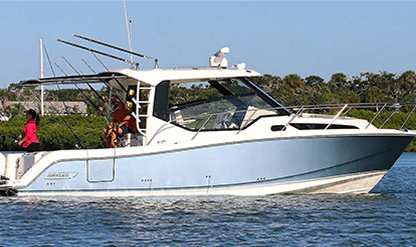 BOSTON WHALER CONQUEST 325