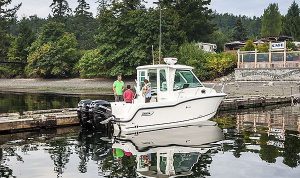 BOSTON WHALER CONQUEST 285 PILOTHOUSE WWW.MARECONSULT.COM.BR