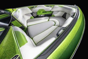 22VLX_studio_bow_lowres(1)