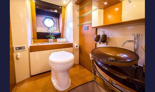 Azimut 58 2010 www.mareconsult.com.br (21)