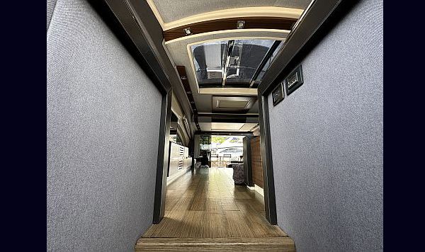 Azimut 72 S 2012 www.mareconsult.com (108)