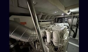 Azimut 72 S 2012 www.mareconsult.com (111)