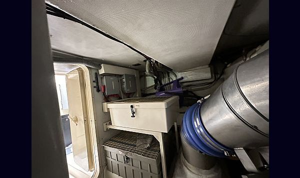 Azimut 72 S 2012 www.mareconsult.com (114)