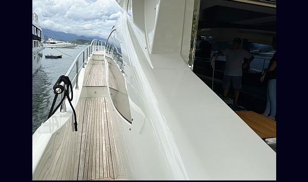 Azimut 72 S 2012 www.mareconsult.com (15)