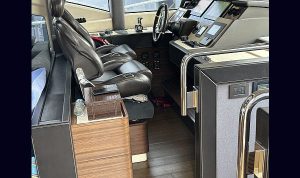 Azimut 72 S 2012 www.mareconsult.com (40)