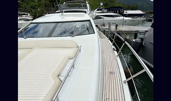 Azimut 72 S 2012 www.mareconsult.com (48)