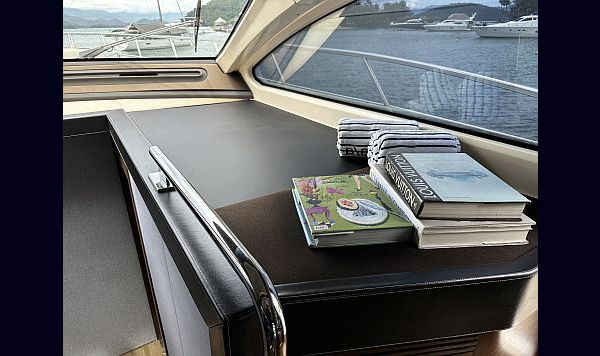 Azimut 72 S 2012 www.mareconsult.com (52)