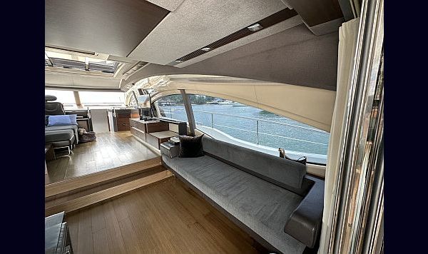 Azimut 72 S 2012 www.mareconsult.com (55)