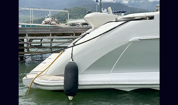 Azimut 72 S 2012 www.mareconsult.com (7)
