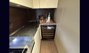 Azimut 72 S 2012 www.mareconsult.com (86)