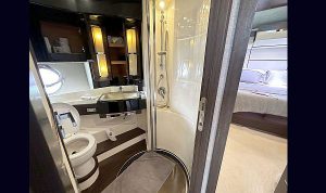 Azimut 72 S 2012 www.mareconsult.com (98)