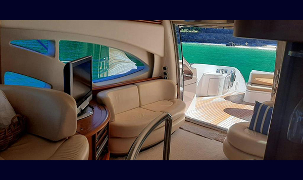 Azimut 72S 2012 (10) www.mareconsult.com.br