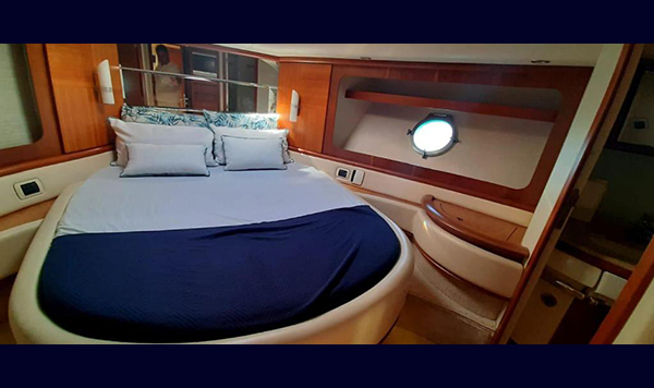 Azimut 72S 2012 (20) www.mareconsult.com.br