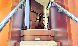 Azimut 95 2010 www.mareconsult.com.br (108)