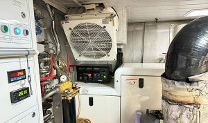 Azimut 95 2010 www.mareconsult.com.br (116)