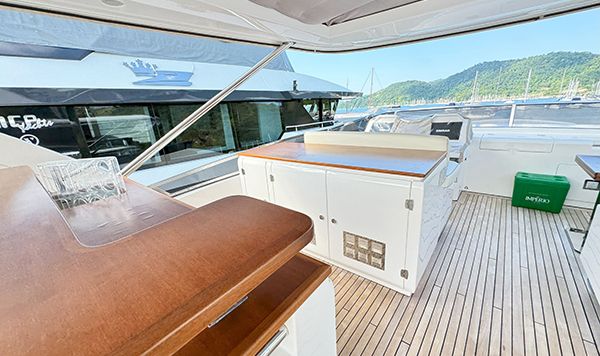 Azimut 95 2010 www.mareconsult.com.br (38)