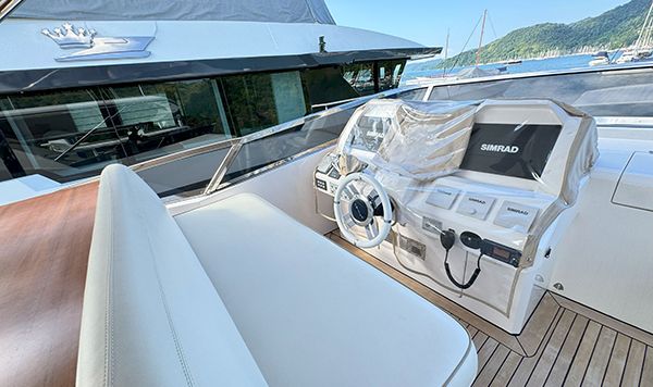 Azimut 95 2010 www.mareconsult.com.br (42)