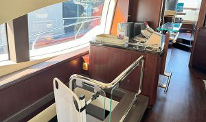 Azimut 95 2010 www.mareconsult.com.br (57)