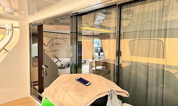 Azimut 95 2010 www.mareconsult.com.br (8)