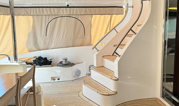 Azimut 95 2010 www.mareconsult.com.br (9)