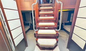 Azimut 95 2010 www.mareconsult.com.br (98)