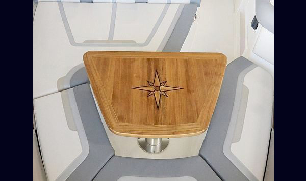 Bosoton Whaler 280 Vantage www.mareconsult.com.br (40)