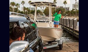 Boston Whaler 190 Montauk www.mareconsult.com.br (12)