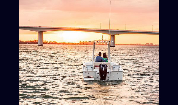 Boston Whaler 190 Montauk www.mareconsult.com.br (9)