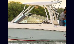 Boston Whaler 240 Vantagem www.mareconsult.com.br (2)