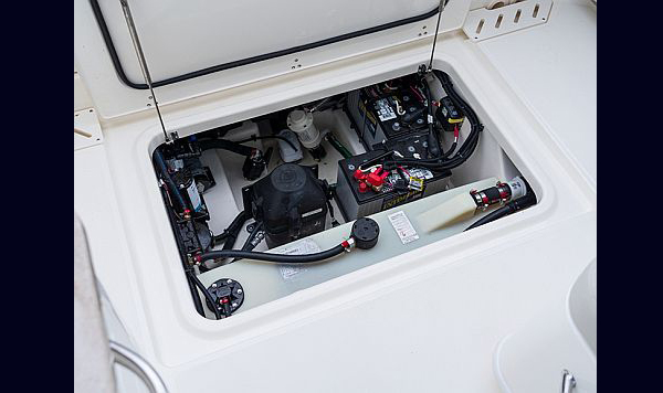 Boston Whaler 240 Vantagem www.mareconsult.com.br (26)