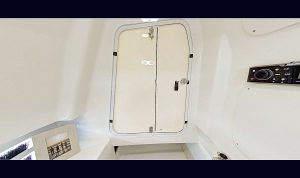 Boston Whaler 330 Outrage www.mareonsult.com.br (12)