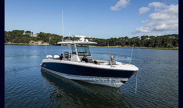 Boston Whaler 330 Outrage www.mareonsult.com.br (3)a
