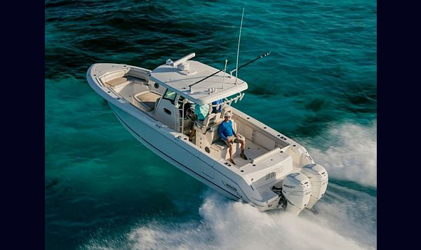 Boston Whaler 330 Outrage www.mareonsult.com.br (3)f