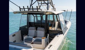 Boston Whaler 360 Outrage www.mareconsult.com.br 3 (8)