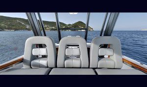 Boston Whaler 360 Outrage www.mareconsult.com.br (5)b