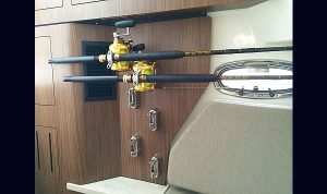 Boston Whaler 380 Outrage www.mareconsult.com.br (22)