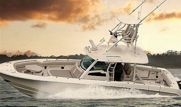 BOSTON WHALER OUTRAGE 380