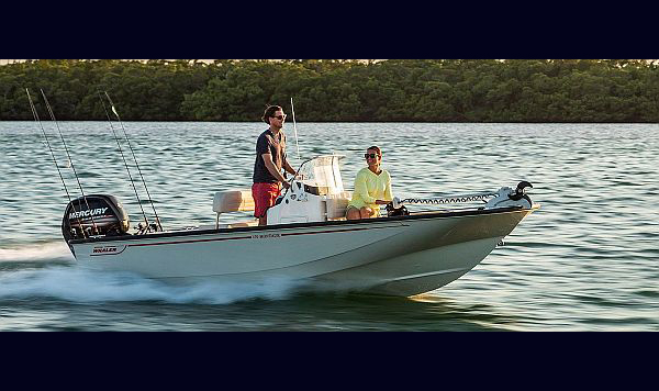 Boston Whaler Montauk 170 www.marecoonsult.com.br (2)
