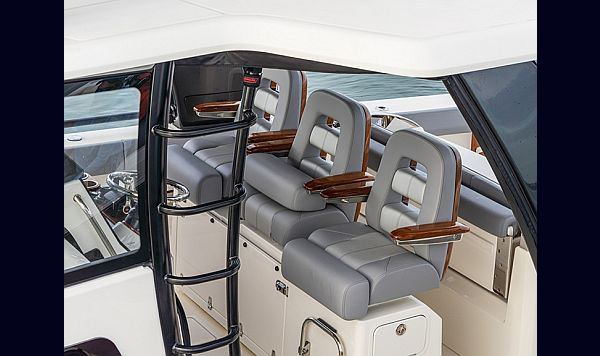 Boston Whalern 420 Outage www.mareconsult.com.br (11)