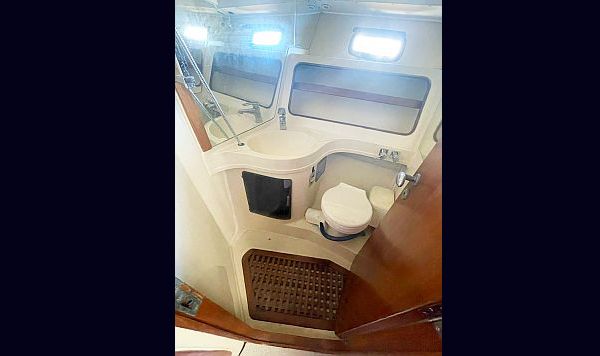 Carbras Mar 41 1987 www.mareconsult.com (8)