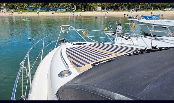 Fairline Phantom 40 2010 www.mareconsult.com (10)