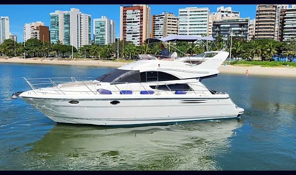 Fairline Phantom 40 2010 www.mareconsult.com (2)