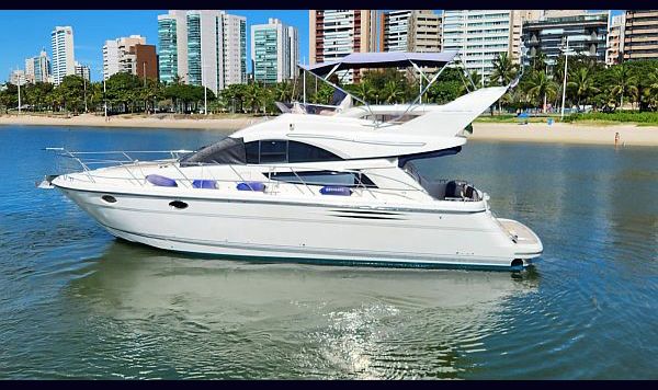 Fairline Phantom 40 2010 www.mareconsult.com (3)