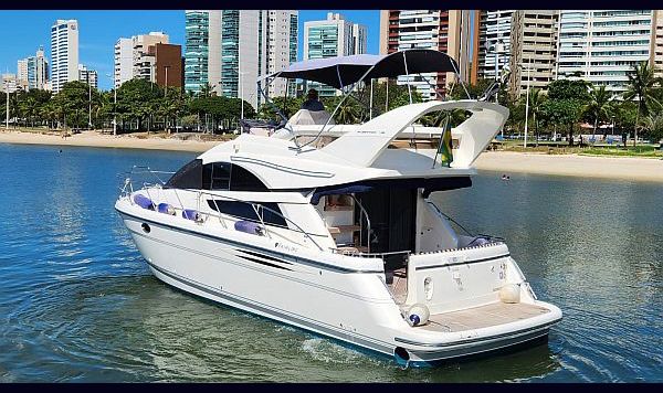 Fairline Phantom 40 2010 www.mareconsult.com (6)