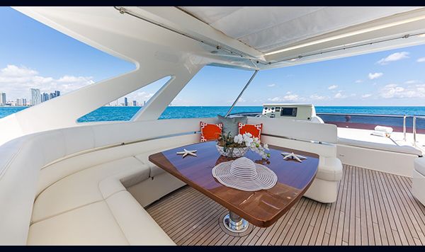 Ferretti 830 2013 www.mareconsult.com.br (13)