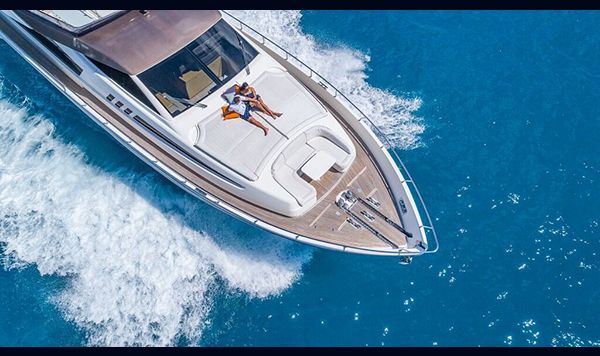 Ferretti 830 2013 www.mareconsult.com.br (20)