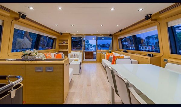 Ferretti 830 2013 www.mareconsult.com.br (31)