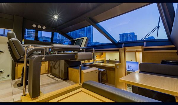 Ferretti 830 2013 www.mareconsult.com.br (33)