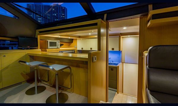 Ferretti 830 2013 www.mareconsult.com.br (35)