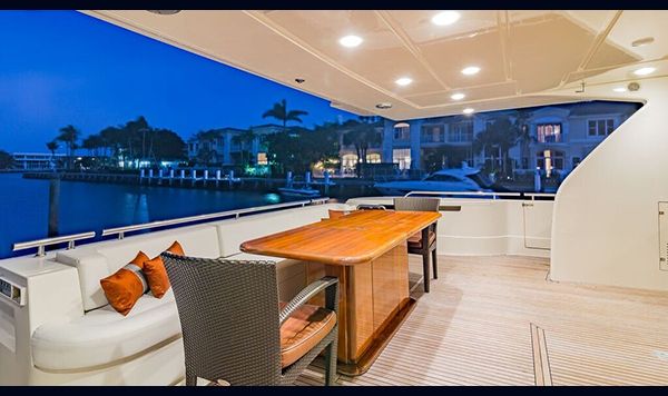 Ferretti 830 2013 www.mareconsult.com.br (37)